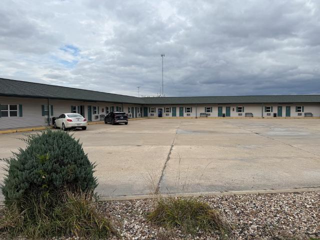 Commercial for sale in Memphis, Missouri