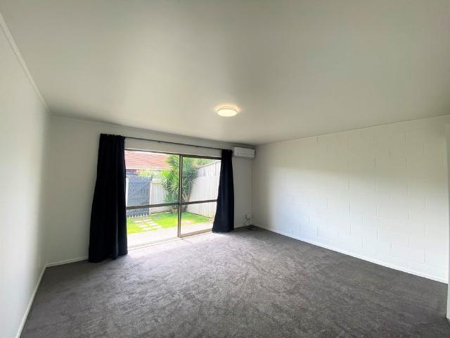 House for rent in Owhata, Oroua County