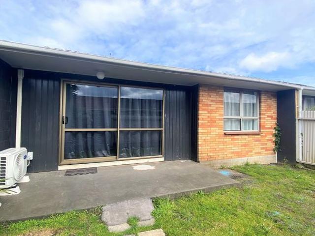 House for rent in Owhata, Oroua County