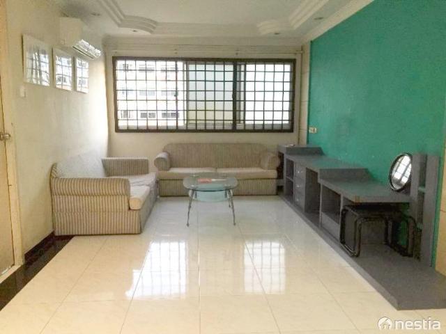 Apartment for sale in 19 North East, Hougang
