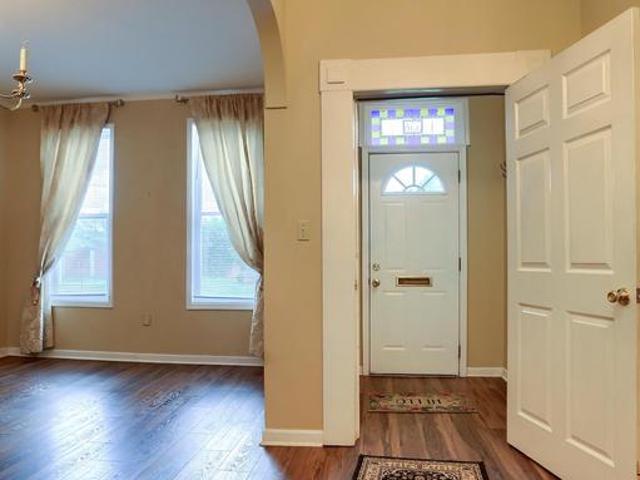 Townhouse for sale in Harrisburg, Pennsylvania