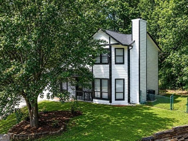 House for sale in Lilburn, Georgia
