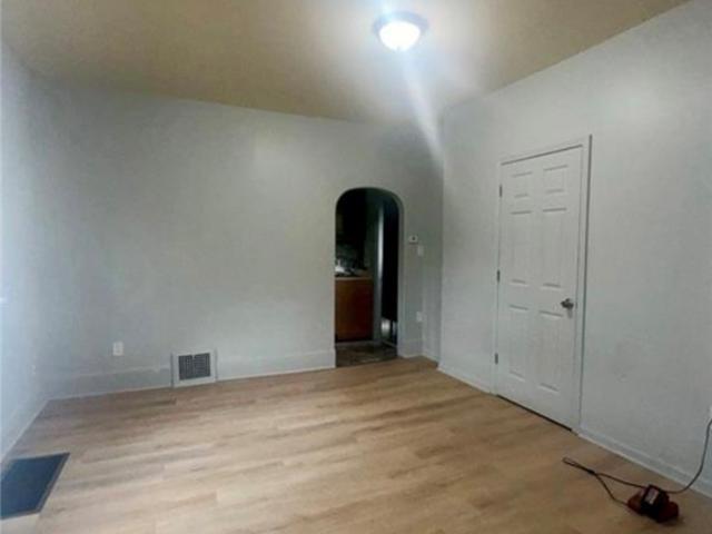 House for sale in Youngstown, Ohio
