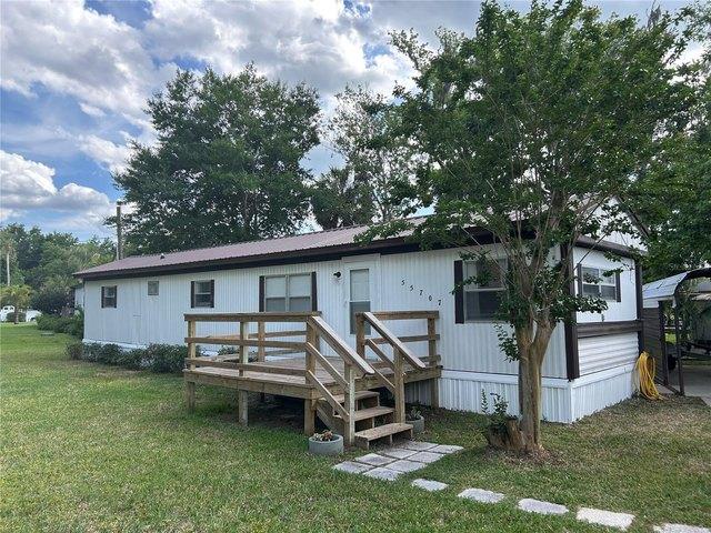 House for sale in Astor, Florida