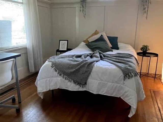 Apartment for rent in Vancouver, British Columbia