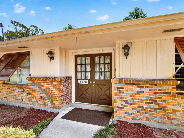 House for sale in Diamondhead, Mississippi