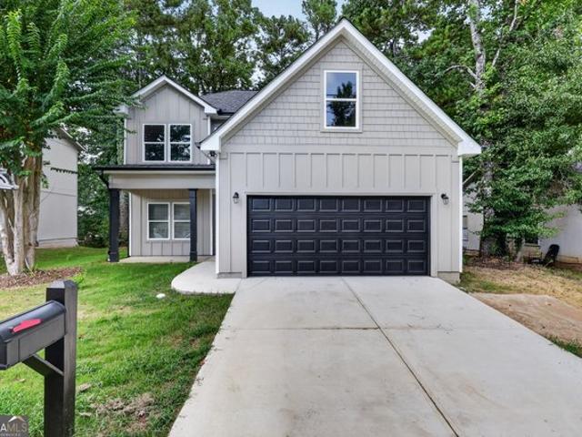 House for sale in Lithonia, Georgia