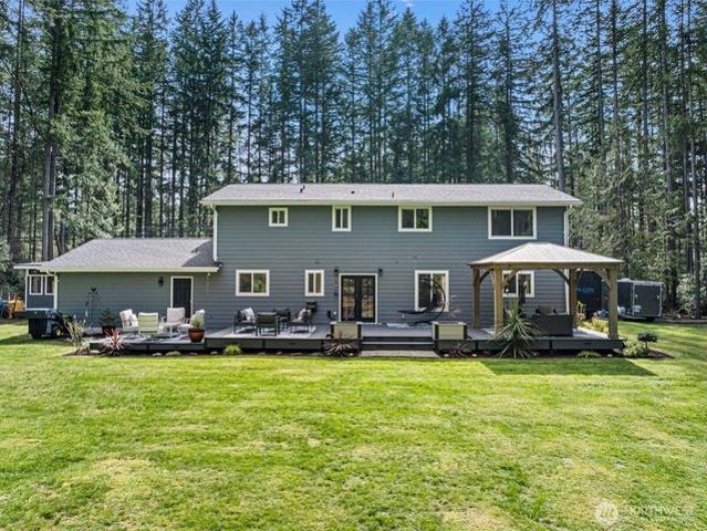 House for sale in Olalla, Washington