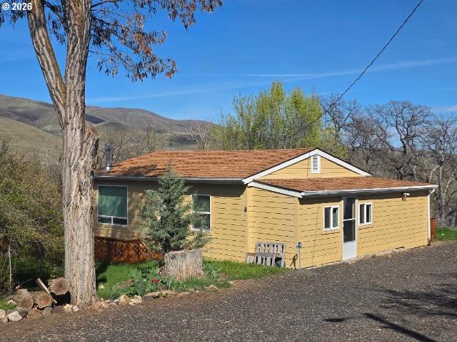 House for sale in Oregonia