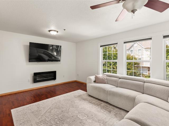 Condo for sale in Johnston, Iowa