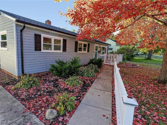 House for sale in North Olmsted, Cuyahoga County
