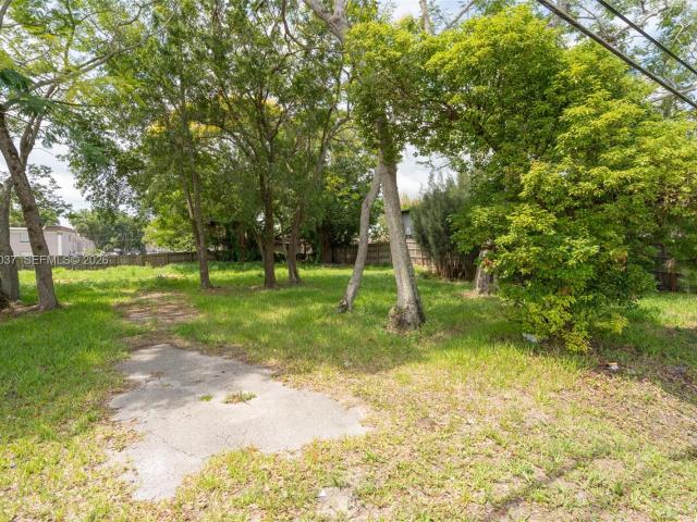 Land for sale in Azalea Park, Florida