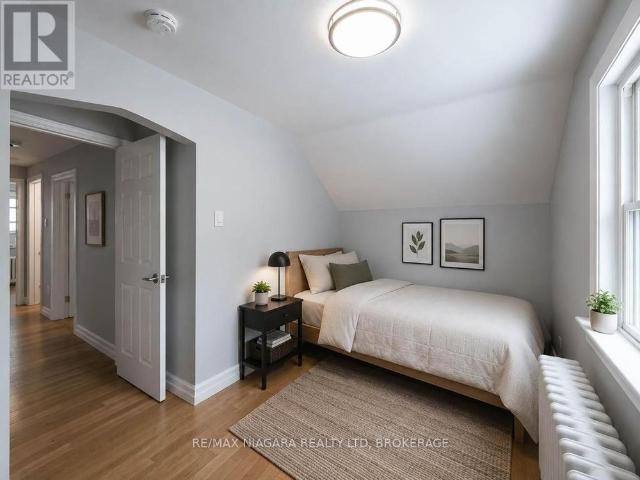 House for rent in Niagara Falls, Golden Horseshoe