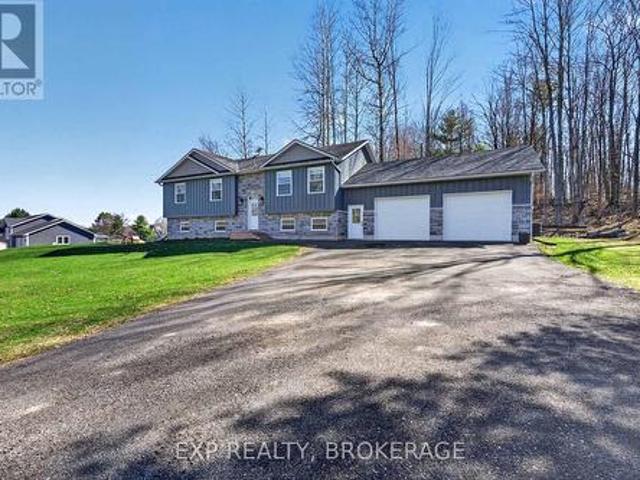 House for sale in South Frontenac, Ontario