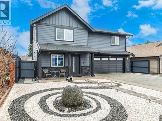 House for sale in Clayoquot, British Columbia