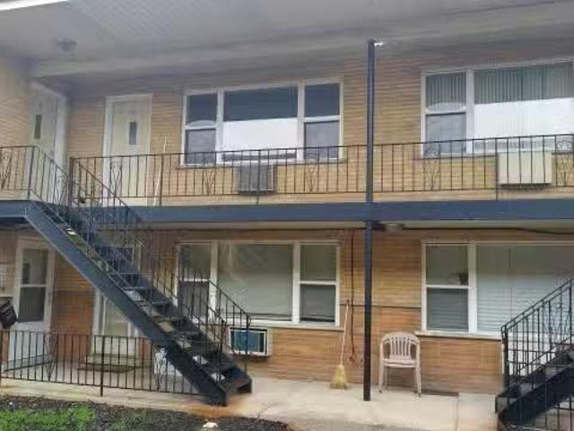 Condo for rent in Berwyn