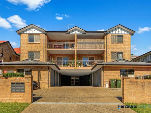 Apartment for rent in Toombul, Queensland