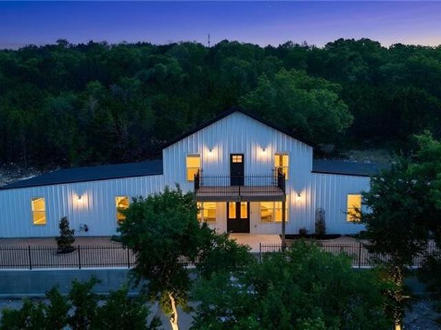 House for sale in Briggs, Texas