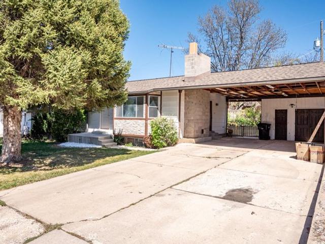 House for sale in Iron, Utah