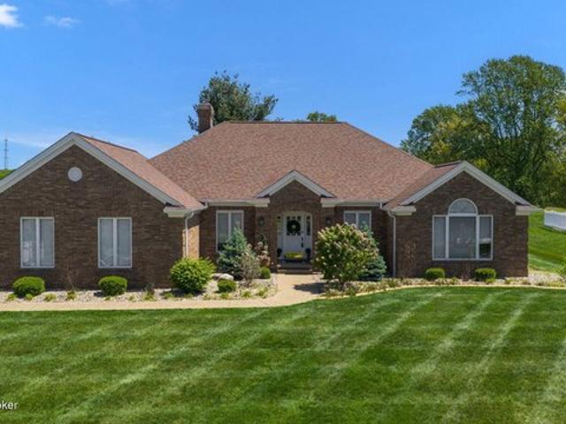 House for sale in Vine Grove, Kentucky