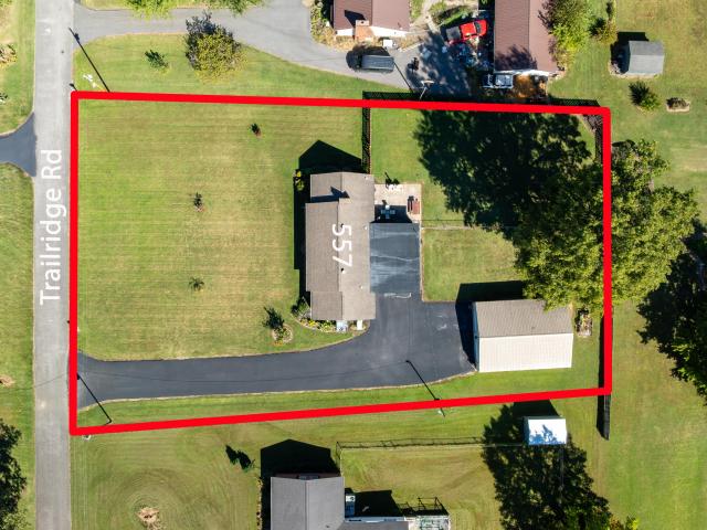 House for sale in Mayfield, Graves County