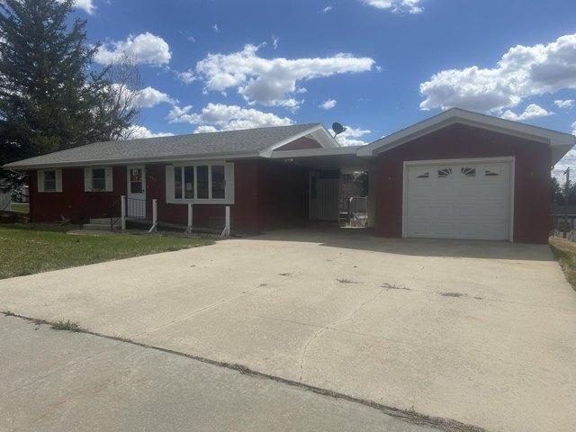 House for sale in Winner, South Dakota
