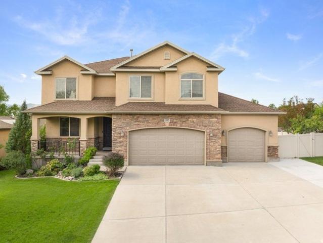House for sale in Saratoga Springs, Utah