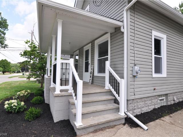 House for sale in Summit, Ohio
