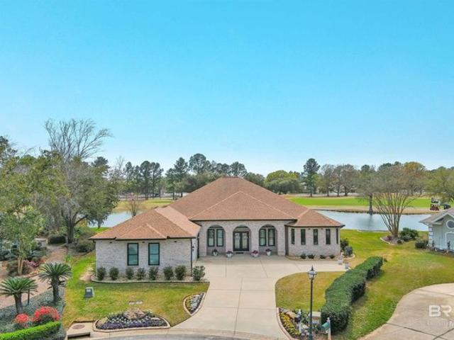 House for sale in Gulf Shores, Alabama