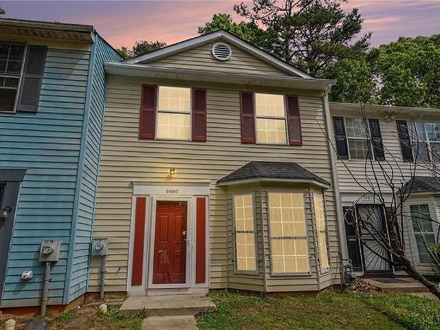 Townhouse for sale in Stone Mountain, Georgia