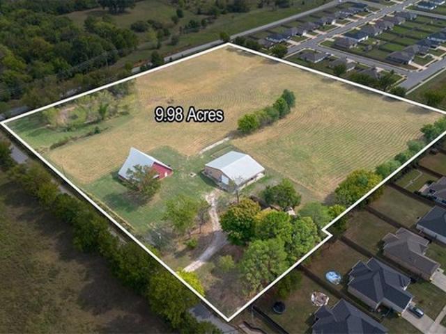 House for sale in Fayetteville, Washington County