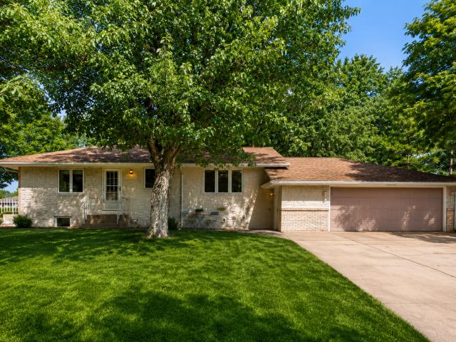 House for sale in Coon Rapids, Minnesota