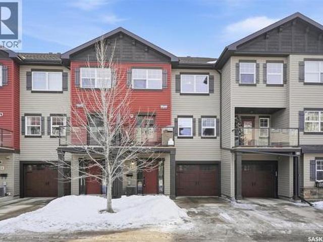 Townhouse for sale in Saskatoon, Saskatchewan