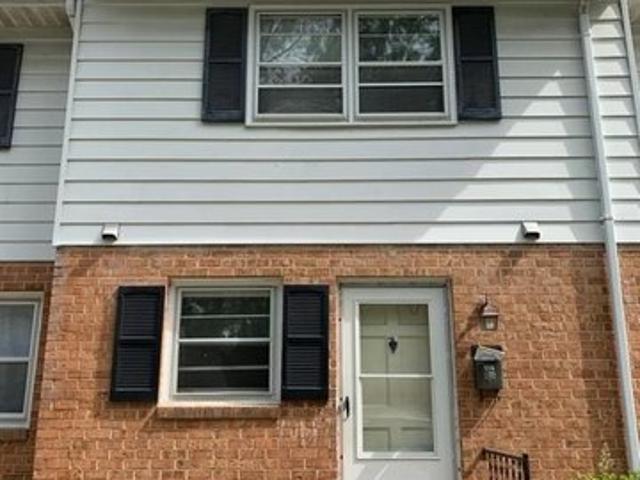 Townhouse for sale in Virginia