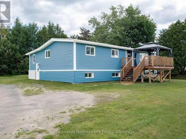 House for sale in Copper Cliff, Ontario