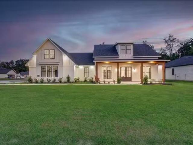 House for sale in Pasadena