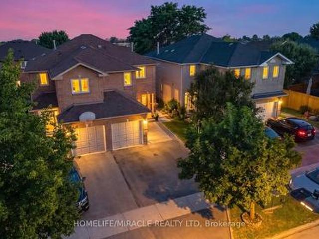 House for sale in Mississauga, Ontario