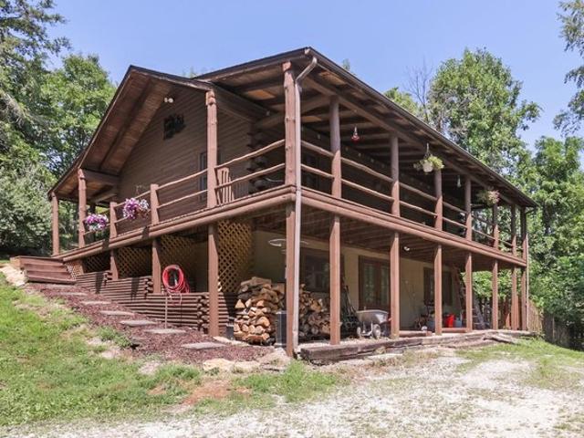 House for sale in Logan, Ohio