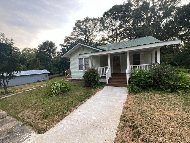 House for sale in Carbon Hill, Alabama