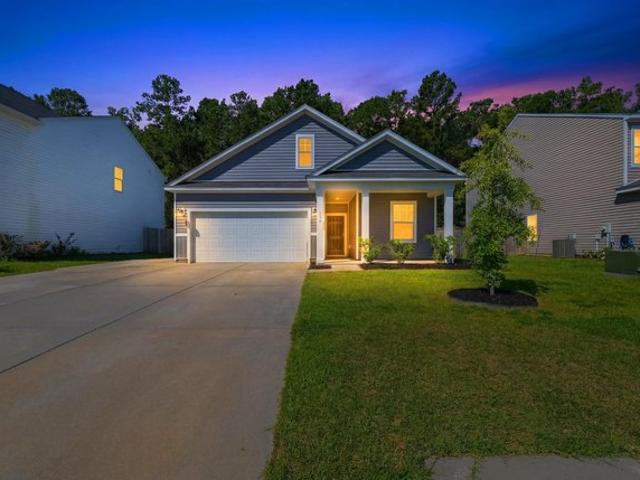 House for sale in Moncks Corner, South Carolina