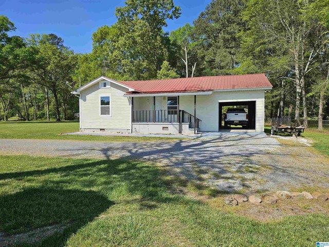 House for sale in Steele, Alabama