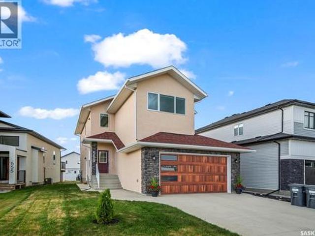 House for sale in Saskatoon, Saskatchewan