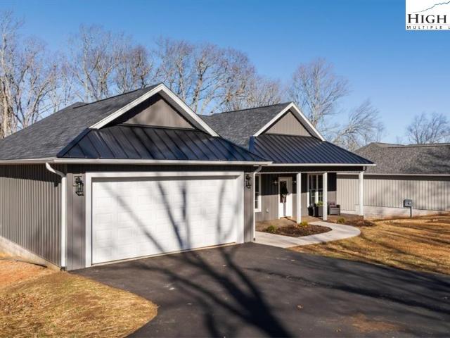 House for sale in Alleghany, North Carolina