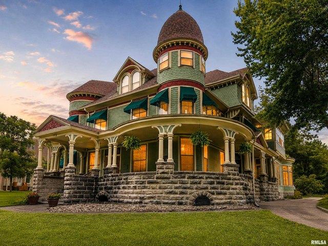 House for sale in Galesburg, Knox County