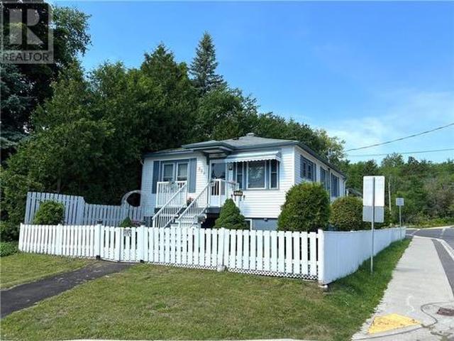 House for sale in Wanup, Ontario
