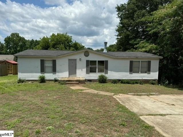 House for sale in Fountain Inn, South Carolina