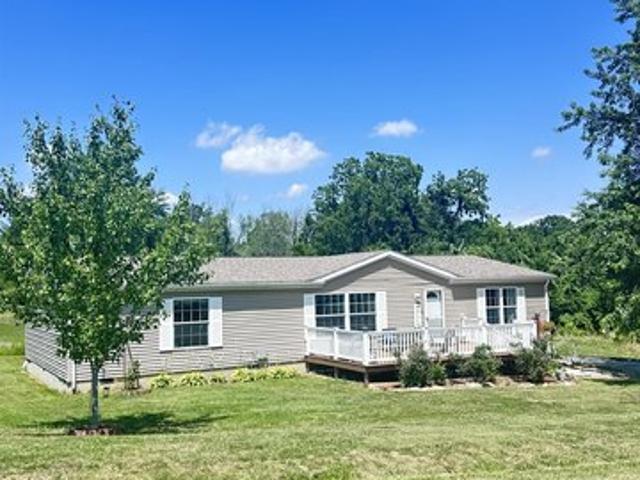 House for sale in Cobden, Illinois