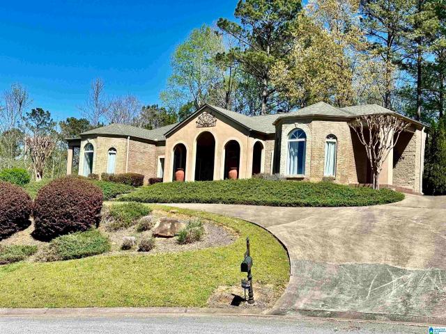 House for sale in Chelsea, Alabama