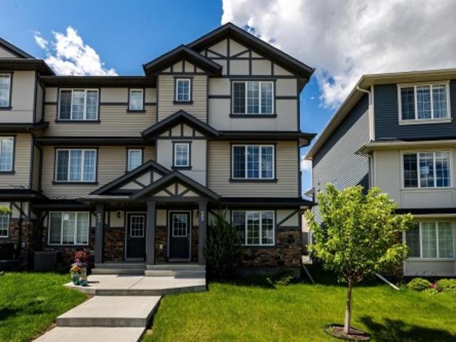 Townhouse for sale in Sherwood Park, Alberta