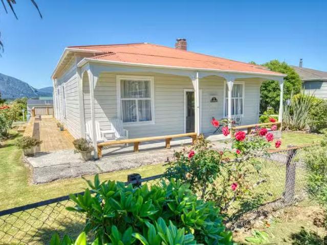 House for sale in Moana, West Coast
